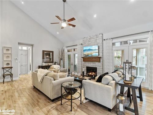 39 Clearbrook Trail, Bracebridge, ON - Indoor Photo Showing Living Room With Fireplace