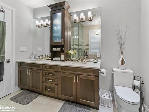 39 Clearbrook Trail, Bracebridge, ON - Indoor Photo Showing Bathroom