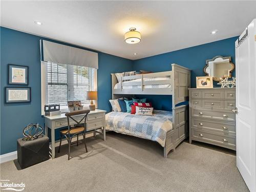 39 Clearbrook Trail, Bracebridge, ON - Indoor Photo Showing Bedroom