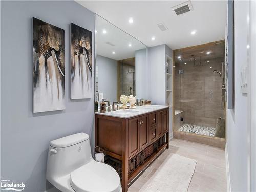 39 Clearbrook Trail, Bracebridge, ON - Indoor Photo Showing Bathroom