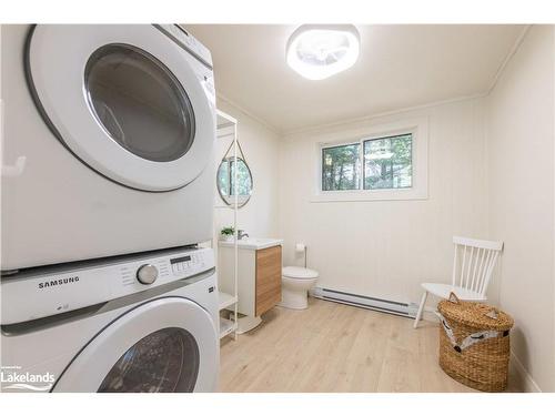 1307 Dickie Lake Road, Baysville, ON - Indoor Photo Showing Laundry Room