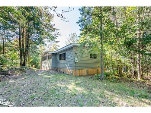 1307 Dickie Lake Road, Baysville, ON - Outdoor