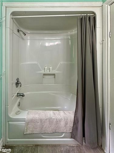 316 Goreville Road, South River, ON - Indoor Photo Showing Bathroom