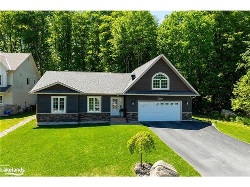 18 Macarthur Drive, Bracebridge, ON - Outdoor With Facade