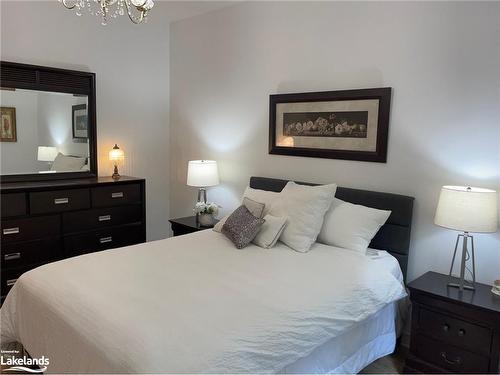 111 Chamberlain Crescent, Collingwood, ON - Indoor Photo Showing Bedroom