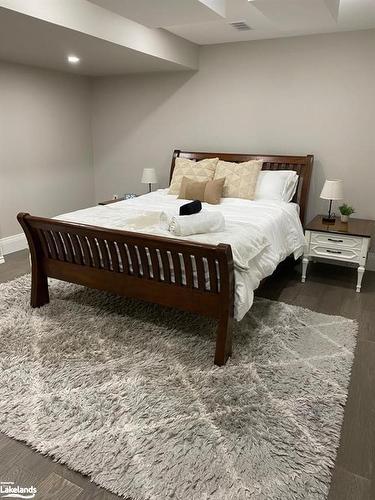 Bsmt-270 Wild Rose Drive, Gravenhurst, ON - Indoor Photo Showing Bedroom