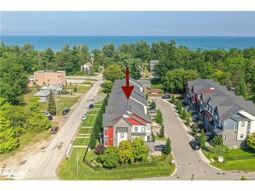 8 Bremont Way, Wasaga Beach, ON 