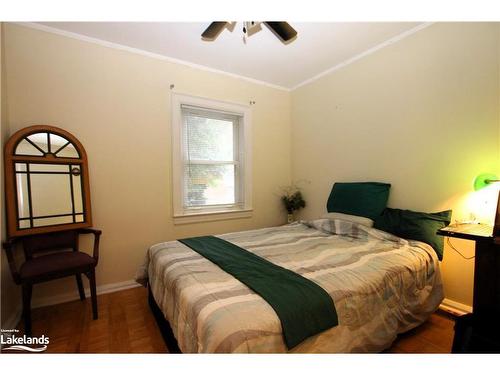 676 High Street, North Bay, ON - Indoor Photo Showing Bedroom