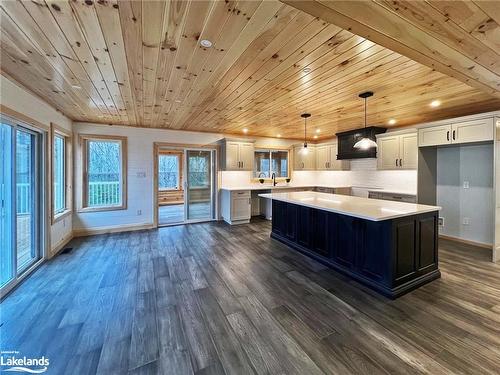 3 Rowntree Lane, Whitestone, ON - Indoor Photo Showing Kitchen