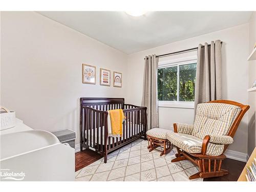 41 Leslie Drive, Collingwood, ON - Indoor Photo Showing Bedroom