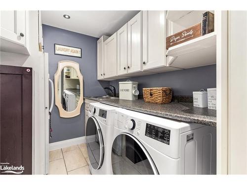 204 Bowyer Road, Huntsville, ON - Indoor Photo Showing Laundry Room