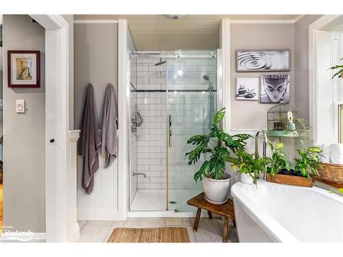 204 Bowyer Road, Huntsville, ON - Indoor Photo Showing Bathroom