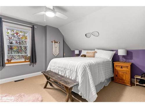 204 Bowyer Road, Huntsville, ON - Indoor Photo Showing Bedroom