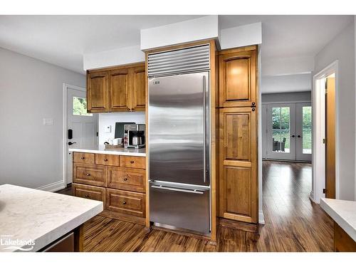 128 Teskey Drive, The Blue Mountains, ON - Indoor Photo Showing Kitchen