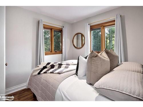 128 Teskey Drive, The Blue Mountains, ON - Indoor Photo Showing Bedroom