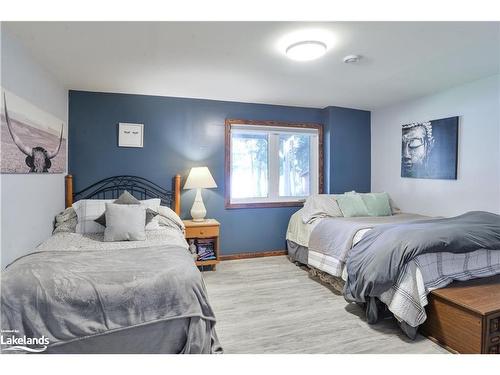 1111 Merrick Drive, Bracebridge, ON - Indoor Photo Showing Bedroom