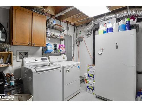 1111 Merrick Drive, Bracebridge, ON - Indoor Photo Showing Laundry Room