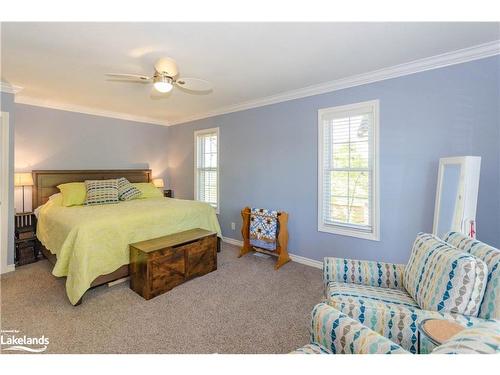 201-24 Ontario Street, Bracebridge, ON - Indoor Photo Showing Bedroom