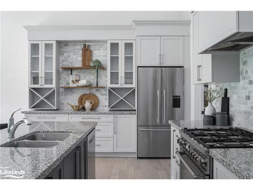 112 Goldie Court, The Blue Mountains, ON - Indoor Photo Showing Kitchen With Double Sink With Upgraded Kitchen