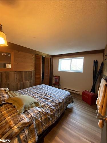 149 Wards Road, The Blue Mountains, ON - Indoor Photo Showing Bedroom