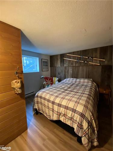 149 Wards Road, The Blue Mountains, ON - Indoor Photo Showing Bedroom