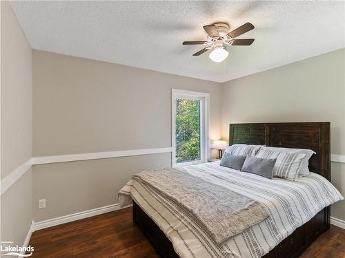 1276 Nicholls Road, Bracebridge, ON - Indoor Photo Showing Bedroom