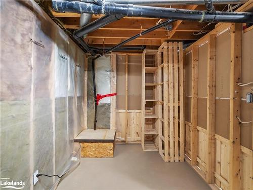 1276 Nicholls Road, Bracebridge, ON - Indoor Photo Showing Basement