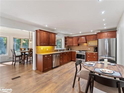 1276 Nicholls Road, Bracebridge, ON - Indoor Photo Showing Kitchen With Stainless Steel Kitchen