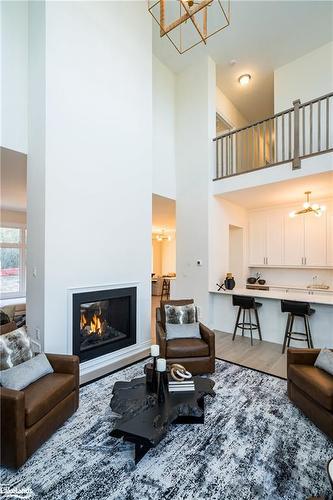 116 Dorothy Drive, Clarksburg, ON - Indoor Photo Showing Living Room With Fireplace