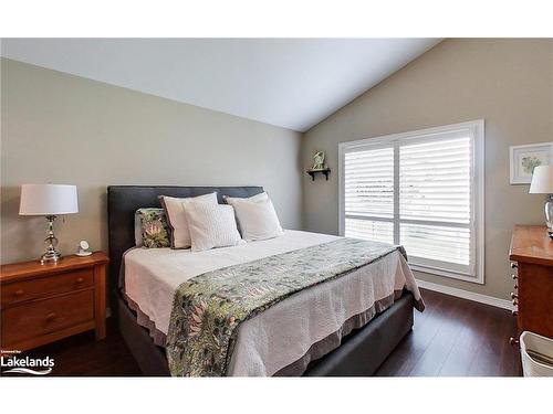 80 Hughes Street, Collingwood, ON - Indoor Photo Showing Bedroom