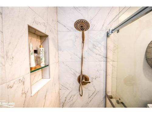 14-90 Burke Street, Penetanguishene, ON - Indoor Photo Showing Bathroom