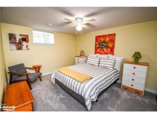 14-90 Burke Street, Penetanguishene, ON - Indoor Photo Showing Bedroom