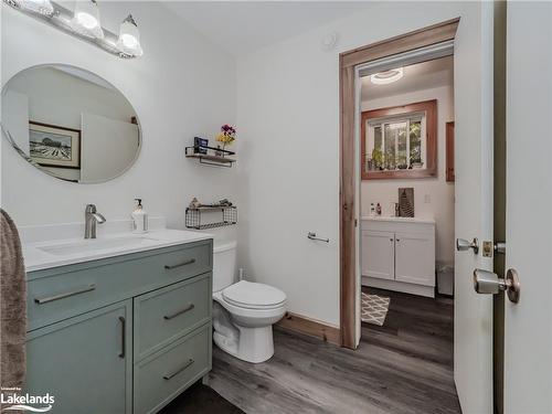 780 Manitoba Street, Bracebridge, ON - Indoor Photo Showing Bathroom