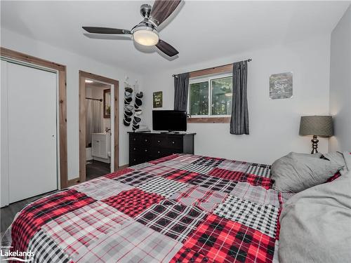 780 Manitoba Street, Bracebridge, ON - Indoor Photo Showing Bedroom