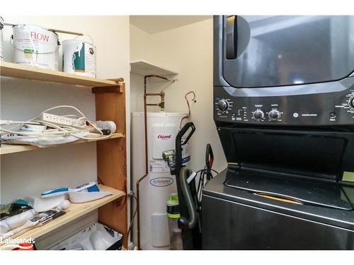 136-27 Dawson Drive, Collingwood, ON - Indoor Photo Showing Laundry Room