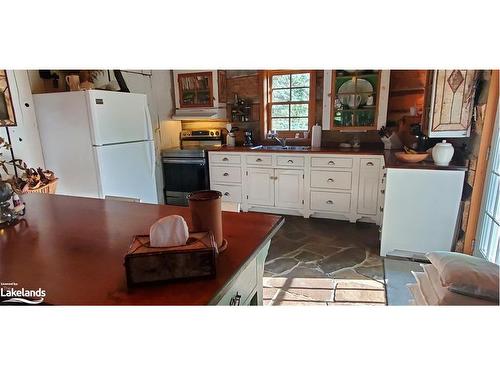 317343 3Rd Line, Meaford, ON - Indoor Photo Showing Kitchen With Double Sink