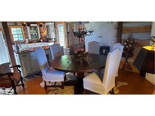 317343 3Rd Line, Meaford, ON - Indoor Photo Showing Dining Room