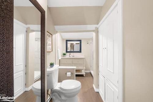 17 Waubeek Street, Parry Sound, ON - Indoor Photo Showing Bathroom