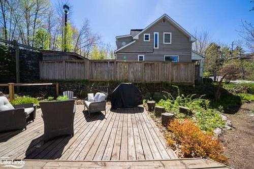 17 Waubeek Street, Parry Sound, ON - Outdoor With Deck Patio Veranda