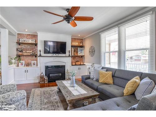 78 Mcmurray Street, Bracebridge, ON - Indoor Photo Showing Living Room With Fireplace