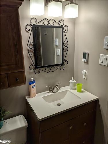 201 Escarpment Crescent, Collingwood, ON - Indoor Photo Showing Bathroom