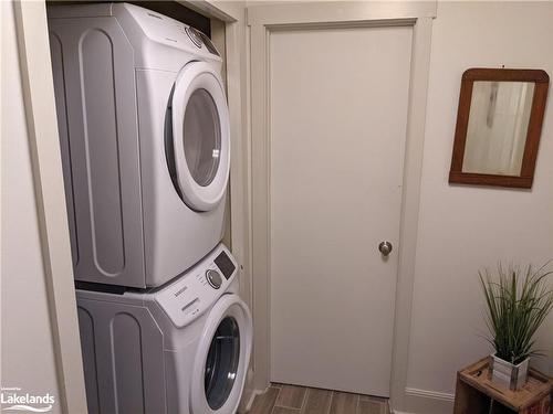 201 Escarpment Crescent, Collingwood, ON - Indoor Photo Showing Laundry Room