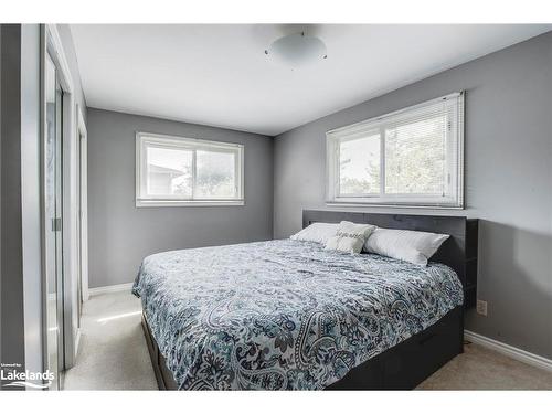 658 Norman Crescent, Midland, ON - Indoor Photo Showing Bedroom