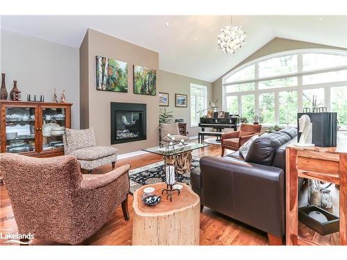 6169 27/28 Nottawasaga Side Road, Stayner, ON - Indoor Photo Showing Living Room With Fireplace