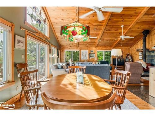 48 Fred Dubie Road E, Parry Sound, ON - Indoor Photo Showing Dining Room