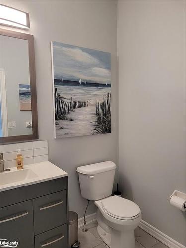 11 Farwell Avenue, Wasaga Beach, ON - Indoor Photo Showing Bathroom