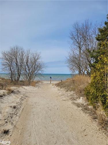 11 Farwell Avenue, Wasaga Beach, ON - Outdoor With View