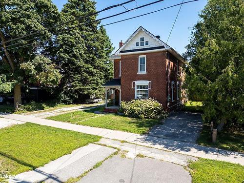 523 Hurontario Street, Collingwood, ON - Outdoor