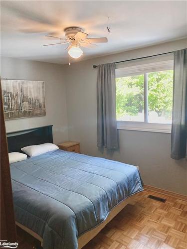 11 Old Trail Rd, Tiny, ON - Indoor Photo Showing Bedroom