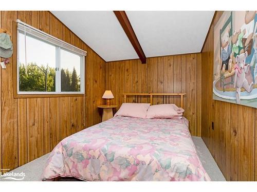 141 Carmichael Crescent, The Blue Mountains, ON - Indoor Photo Showing Bedroom